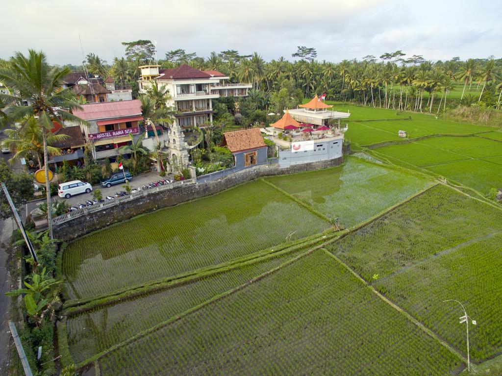 Ubud Kartini Hostel Exterior foto