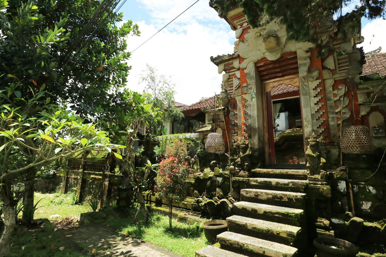 Ubud Kartini Hostel Exterior foto