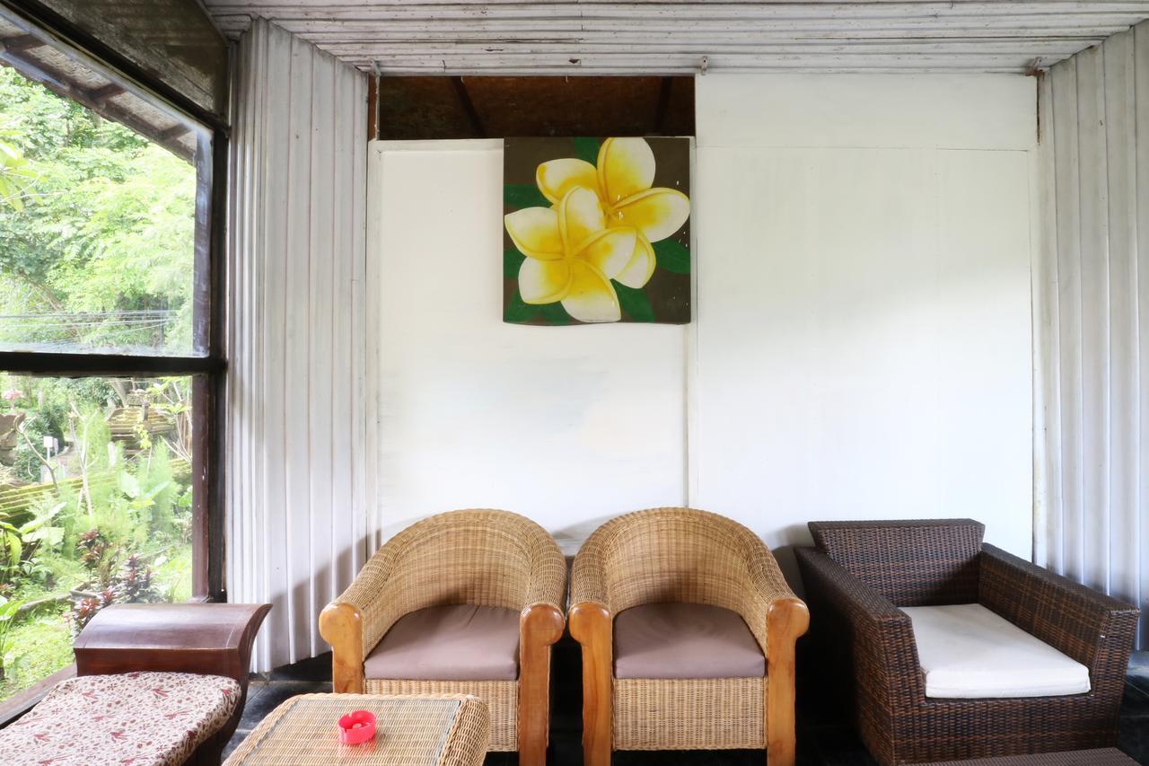 Ubud Kartini Hostel Exterior foto